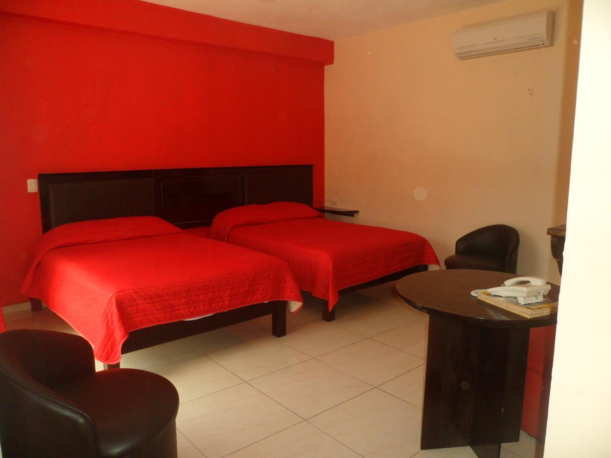 Hotel Rivera Inn Tamazunchale エクステリア 写真