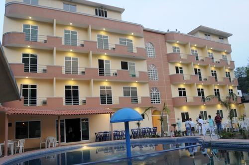 Hotel Rivera Inn Tamazunchale エクステリア 写真